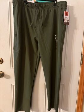 London Fog Olive Drawstring Men's Jogger Pants